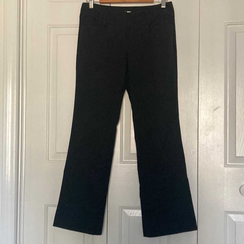 New York & Co. Wide Leg Dress Pants - 6P. EUC!